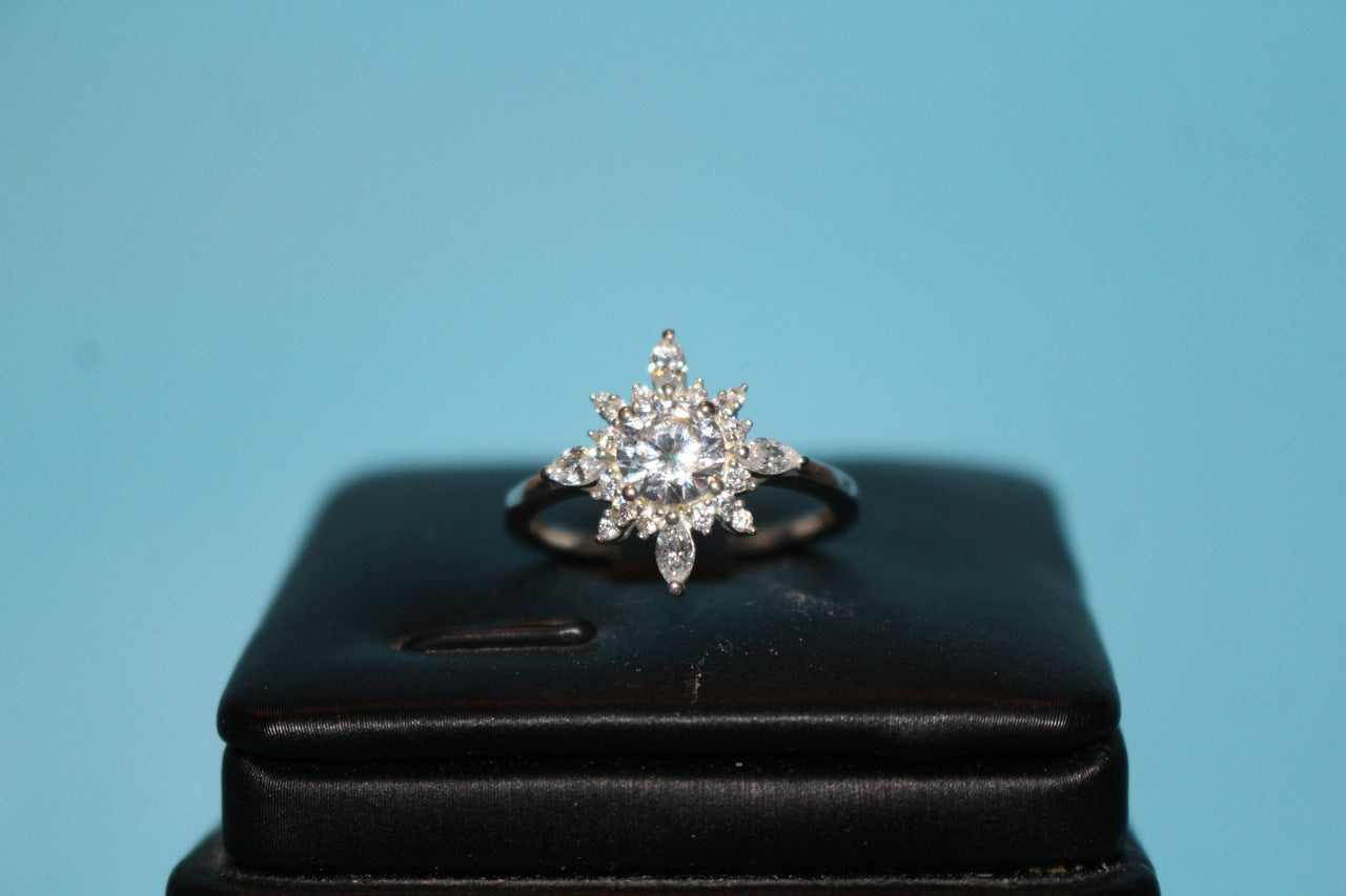 NY Close Out- Cubic Zirconia Snowflake Ring in Sterling Silver