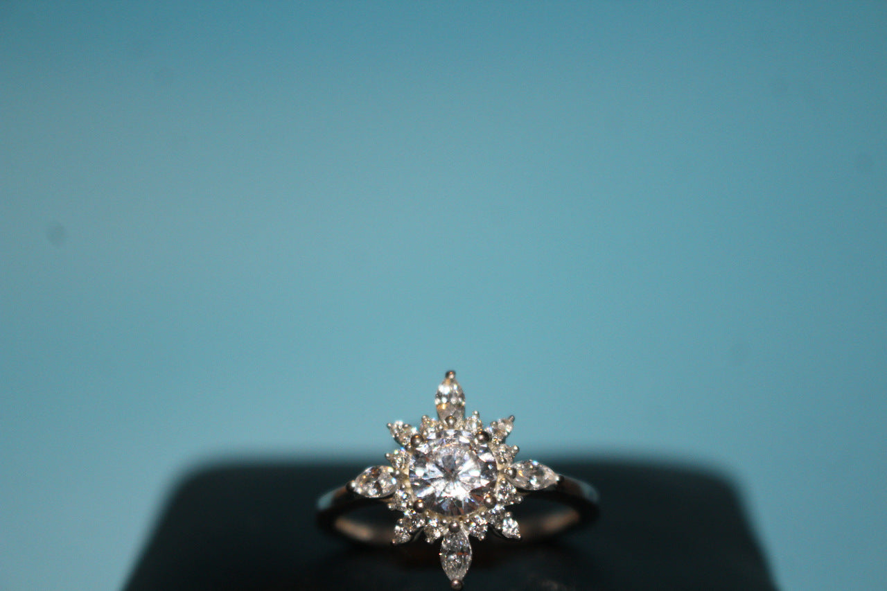 NY Close Out- Cubic Zirconia Snowflake Ring in Sterling Silver