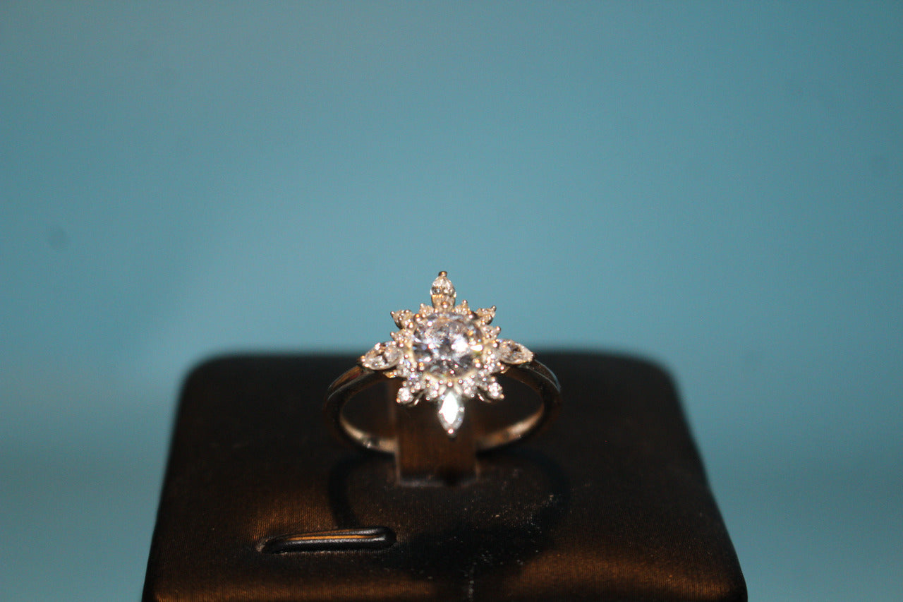 NY Close Out- Cubic Zirconia Snowflake Ring in Sterling Silver