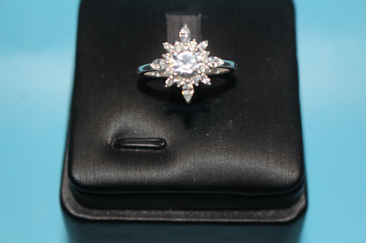 NY Close Out- Cubic Zirconia Snowflake Ring in Sterling Silver