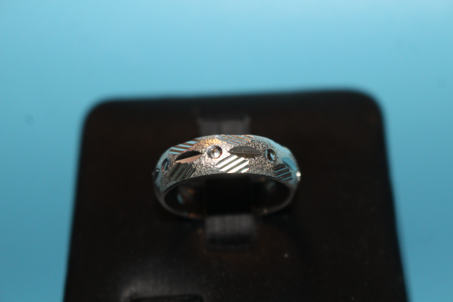 Sterling Silver Diamond-Cut Wedding Band Ring